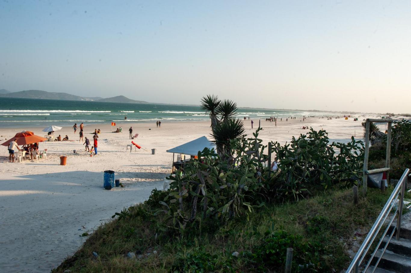 Villa Casa A 3 Min De Carro Da Praia Das Dunas-Cabo Frio Extérieur photo